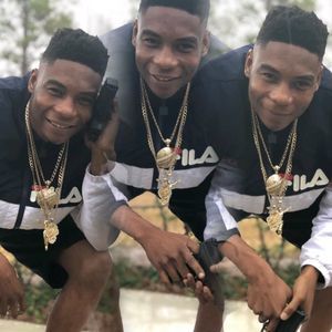 Meet your Posher, Devon